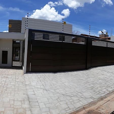 Apto Inteiro Seguro E Confortavel Com Piscina Anápolis المظهر الخارجي الصورة